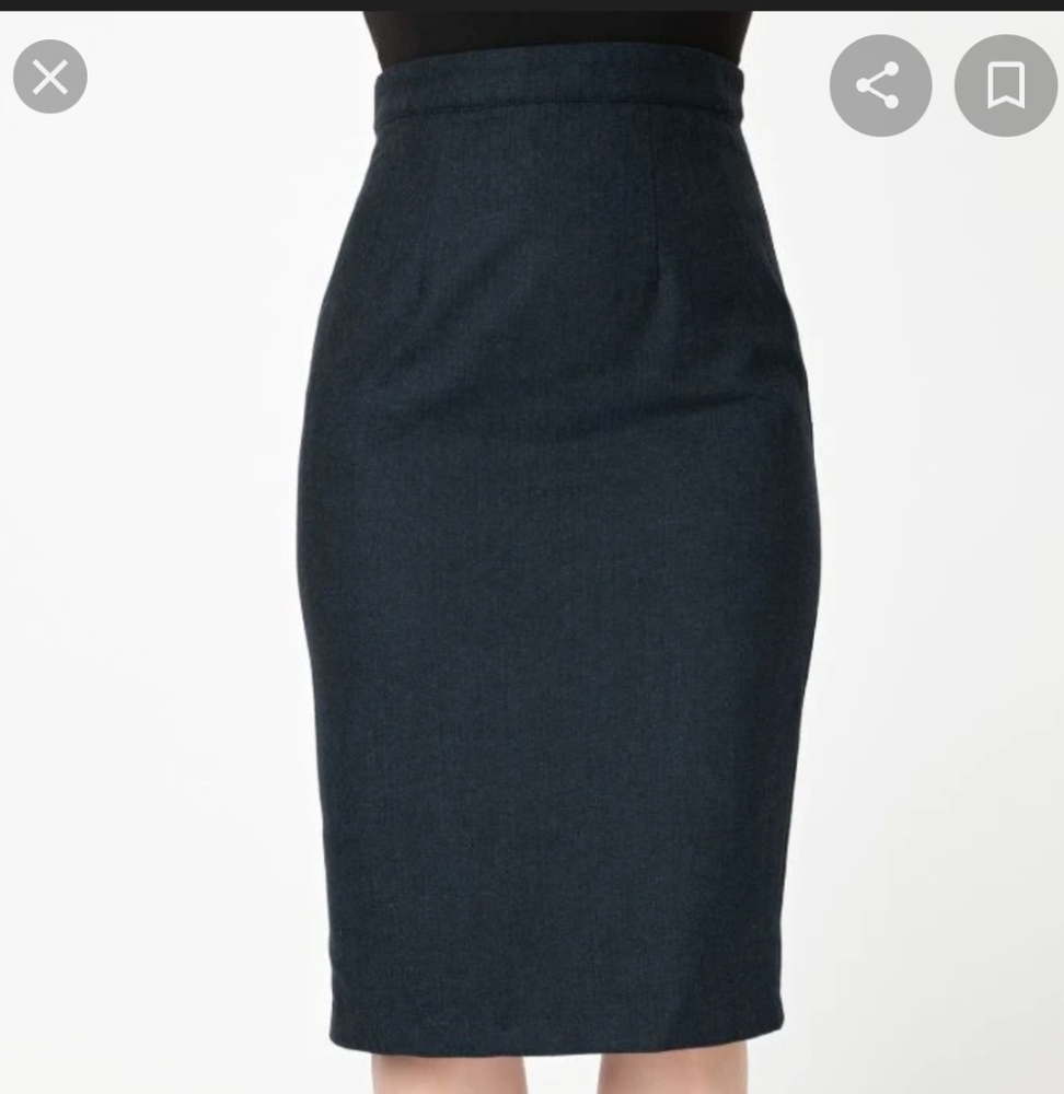 Skirt - Picture 2 of 4